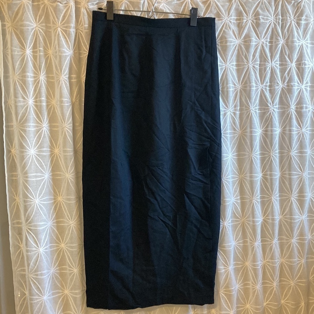 Saks Fifth Avenue skirt - Picture 10 of 10
